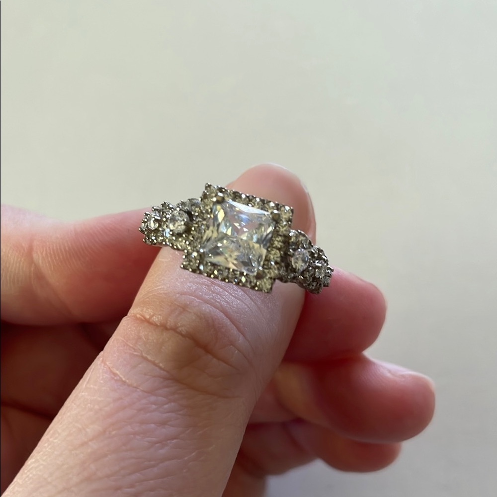 Belk Silver Three-Stone Ring with Intricate Detailing